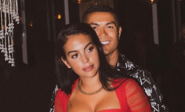 yl23455永利官方网站-反面典型？C罗违反防疫规定出行 或被罚款400欧元